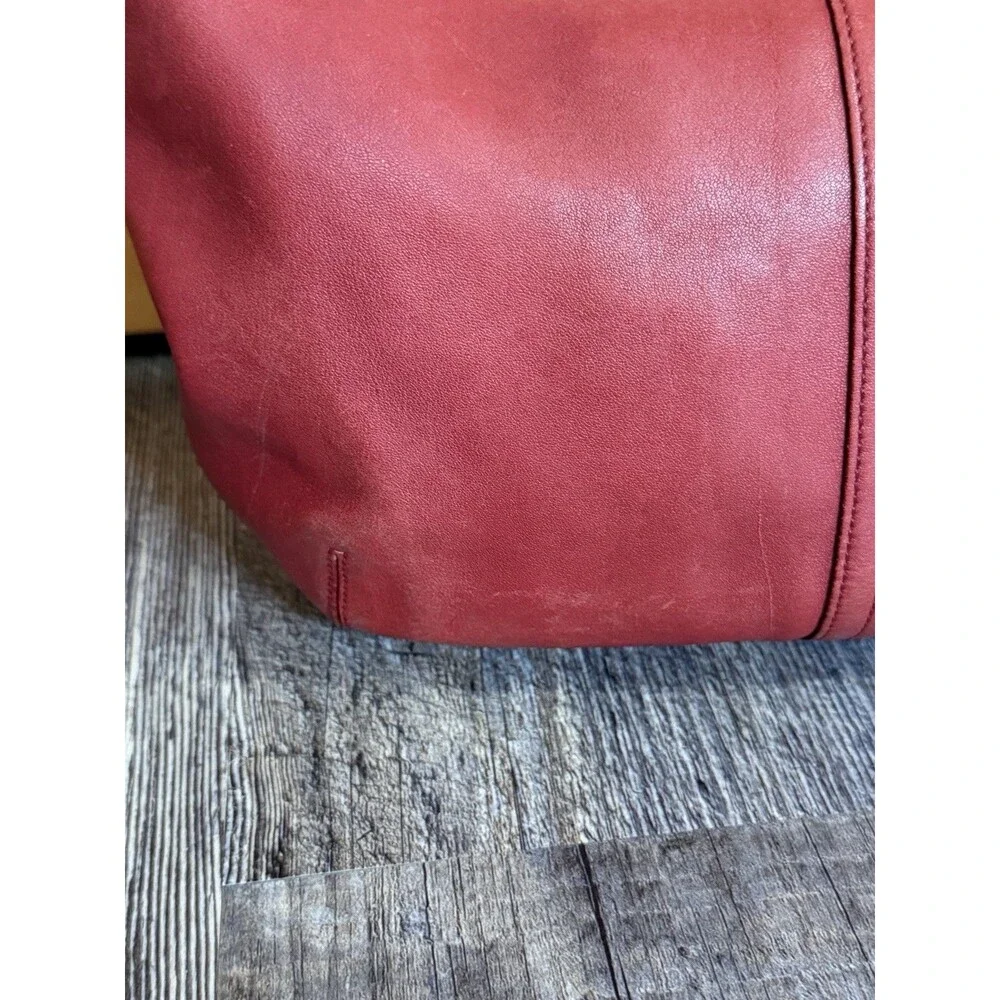 Coach Ergo 9219 Red Leather Hobo Shoulder Bag Y2K Vintage Zip Purse